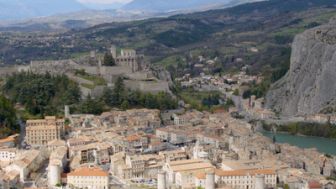 image: Sisteron : citadelle de tous les défis