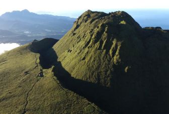 image: Terres de volcans